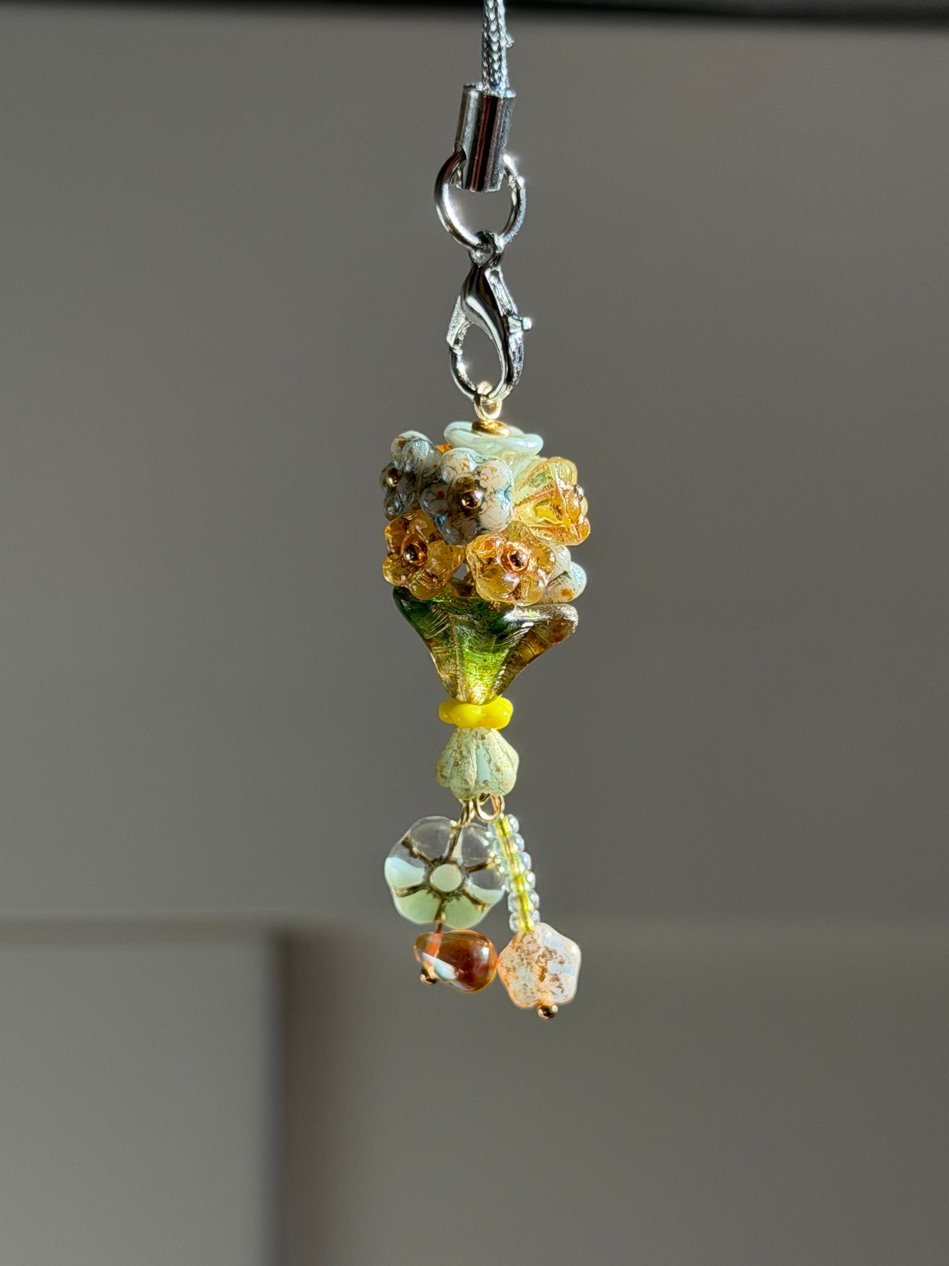 Forever Bouquet (Barley) Phone Charm